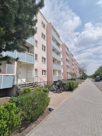Wohnung zur Miete 340 € 3 Zimmer 57,9 m² 3. Geschoss frei ab sofort Hermann-Heidel-Str. 2 Silberhöhe Halle (Saale) 06132