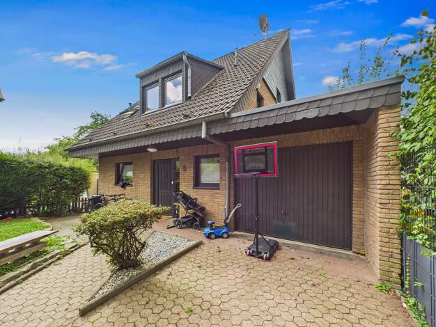 Einfamilienhaus zum Kauf 689.000 € 4 Zimmer 106 m² 534 m² Grundstück Kriegsdorf Troisdorf 53844