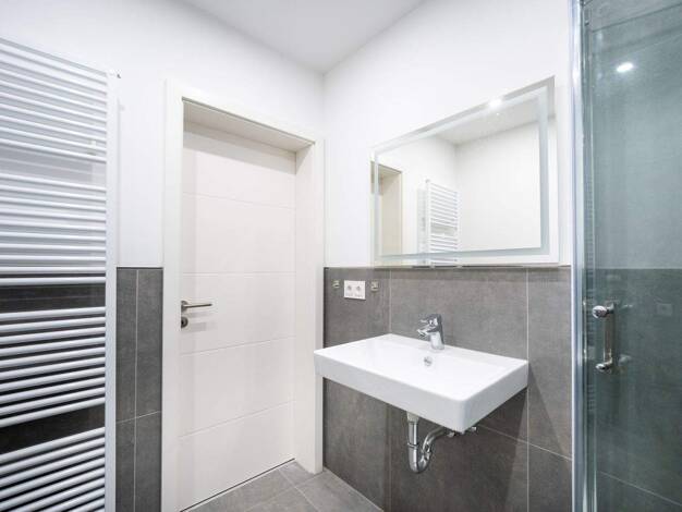 Wohnung zum Kauf 279.000 € 4 Zimmer 110 m² 3. Geschoss frei ab sofort Lützel Koblenz 56070