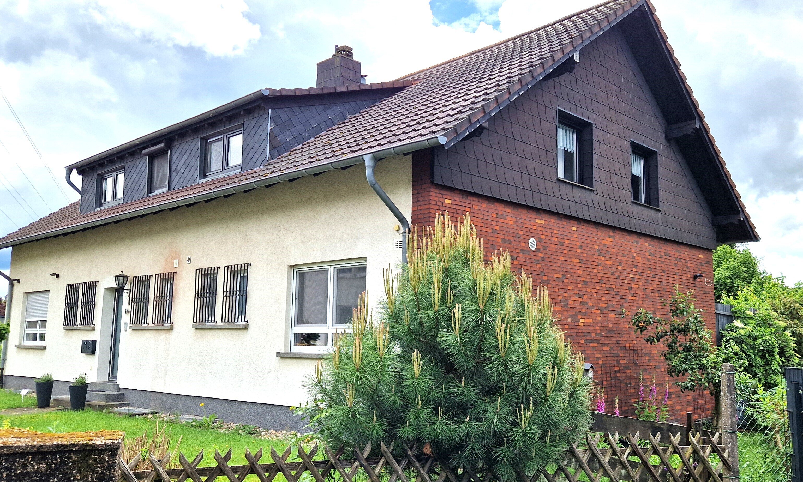 Mehrfamilienhaus zum Kauf 375.000 € 11 Zimmer 233 m²<br/>Wohnfläche 1.430 m²<br/>Grundstück Bexbach Bexbach 66450