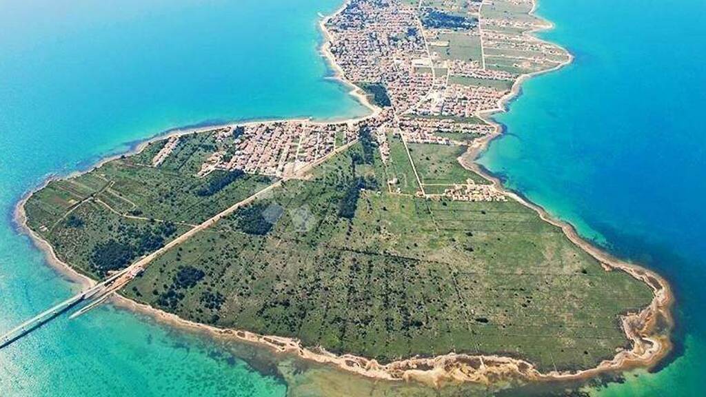 Land-/Forstwirtschaft zum Kauf 30.000 € Vir