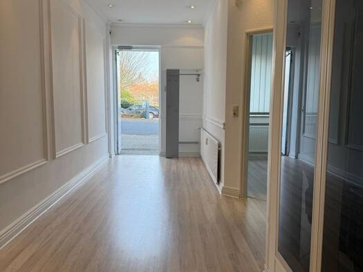 Büro zur Miete provisionsfrei 1.500 € 5 Zimmer 120 m² Bürofläche Bad Homburg Bad Homburg vor der Höhe 61352