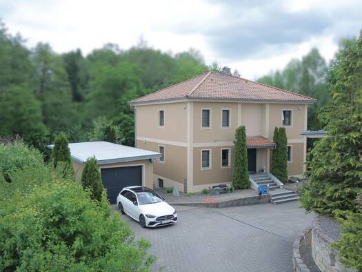 Einfamilienhaus zum Kauf 9 Zimmer 174 m² 2.843 m² Grundstück Siegenburg Siegenburg 93354