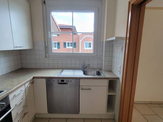 Wohnung zur Miete 1.250 € 4 Zimmer 113 m² Geschoss 2/3 frei ab sofort Tiengen Waldshut-Tiengen 79761