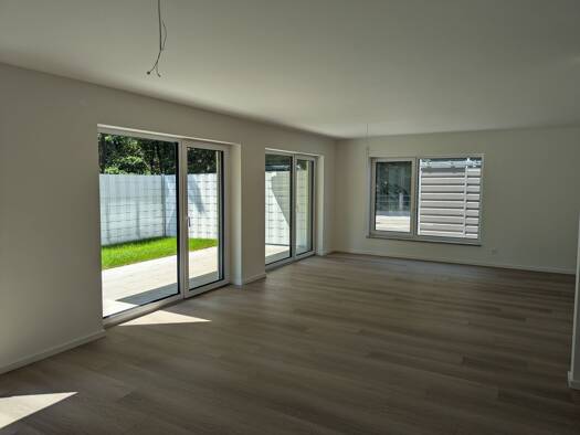 Wohnung zur Miete - Erstbezug 1.370 € 3 Zimmer 105,5 m² Straubing Straubing 94315