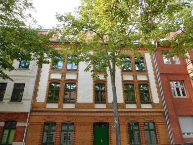 Wohnung zur Miete 340 € 2 Zimmer 42 m² Dachgeschoss, 3. Geschoss frei ab sofort Johannes-Runge-Straße 24 Wittenberge Wittenberge 19322