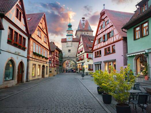 Hotel zum Kauf 1.800.000 € 16 Zimmer 34 Betten Roth 91154