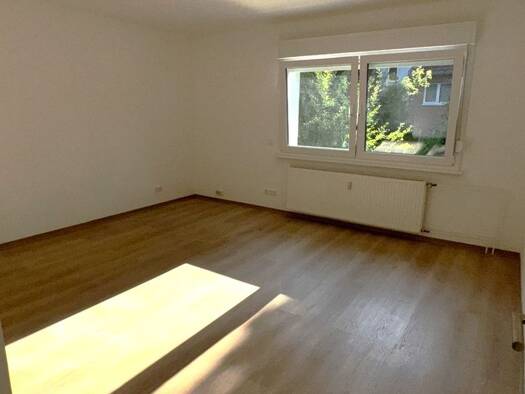 Wohnung zur Miete 900 € 4 Zimmer 81 m² Geschoss 2/4 frei ab sofort Schelenbrink 30 Neuasseln Dortmund 44309