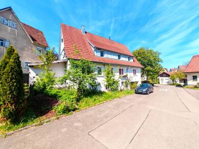 Haus zum Kauf 279.000 € 8 Zimmer 156 m² 242 m² Grundstück Linsenhofen Frickenhausen / Linsenhofen 72636
