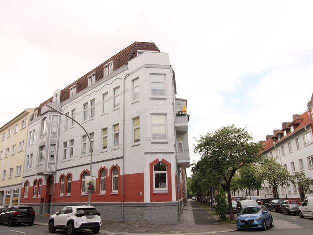 Wohnung zum Kauf als Kapitalanlage geeignet 99.000 € 4 Zimmer 99,4 m² Heppens Wilhelmshaven 26382