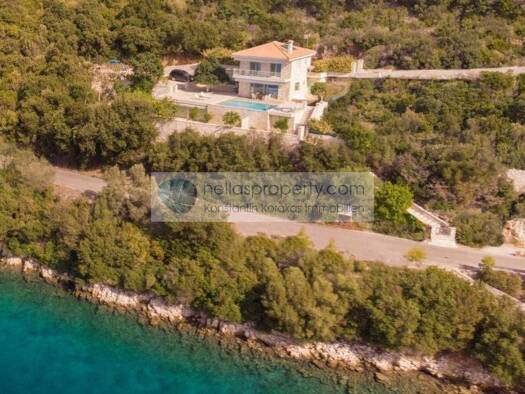 Villa zum Kauf 2.600.000 € 6 Zimmer 200 m² 1.200 m² Grundstück Meganisi Municipality 31084