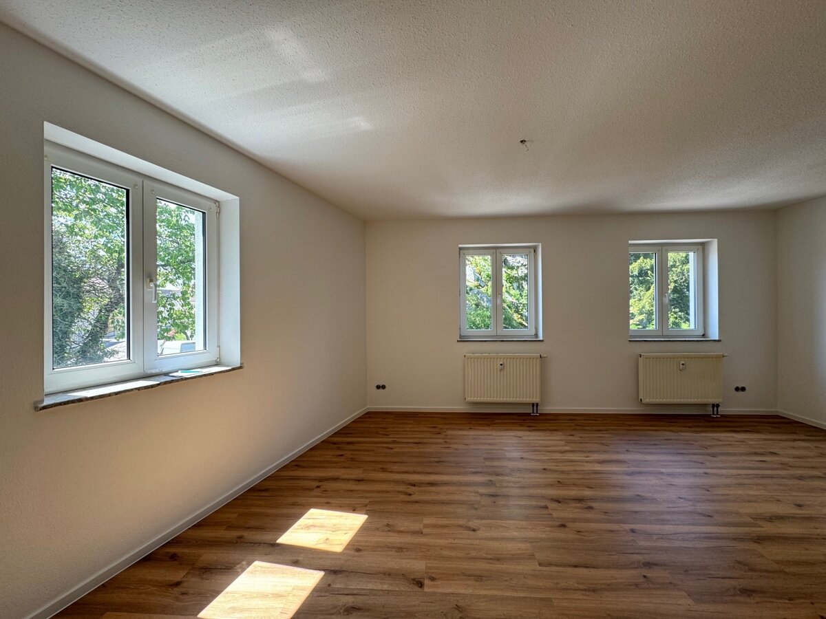 Wohnung zum Kauf 87.000 € 2 Zimmer 56 m²<br/>Wohnfläche 1.<br/>Geschoss Pleystein Pleystein 92714