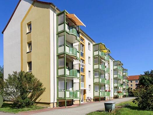 Wohnung zur Miete 325 € 3 Zimmer 57 m² Geschoss -3/4 frei ab 30.04.2026 Schwarzheide 01987