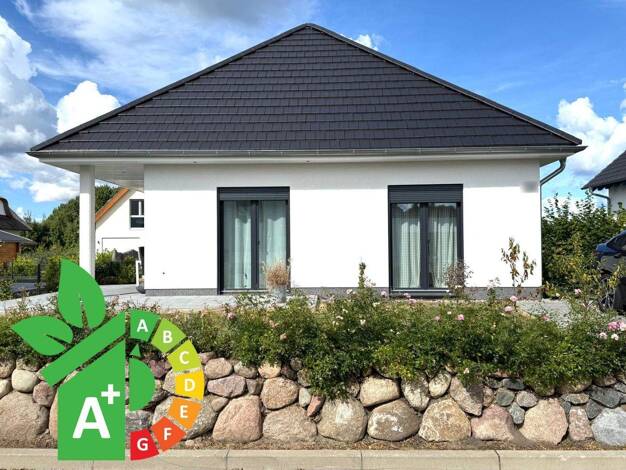 Bungalow zum Kauf 649.000 € 3 Zimmer 103 m² 367 m² Grundstück Glowe 18551