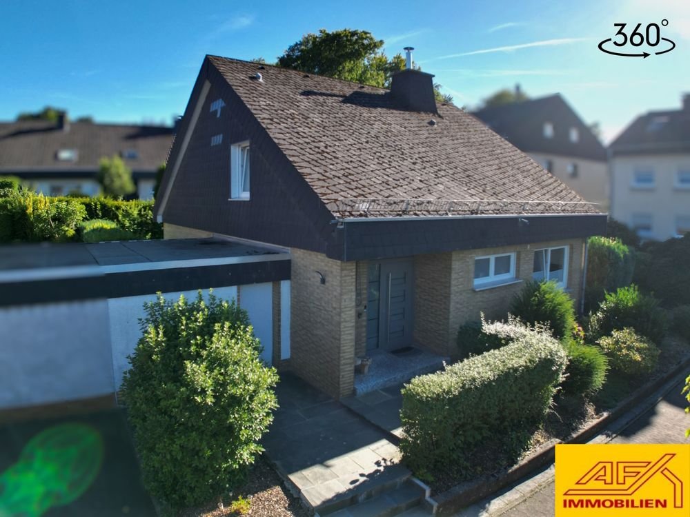 Einfamilienhaus zum Kauf 329.500 € 4 Zimmer 130 m²<br/>Wohnfläche 499 m²<br/>Grundstück Müggenberg - Rusch Arnsberg / Neheim 59755