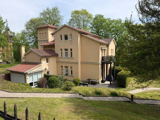 Mehrfamilienhaus zum Kauf 750.000 € 448,3 m² 3.333 m² Grundstück Meiningen Meiningen 98617