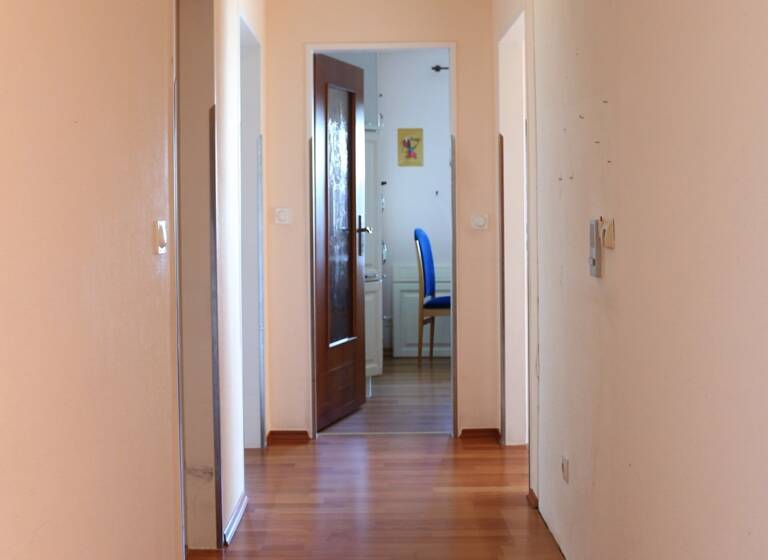 Wohnung zum Kauf 240.000 € 4 Zimmer 138 m²<br/>Wohnfläche 3.<br/>Geschoss Winterberg Winterberg 59955