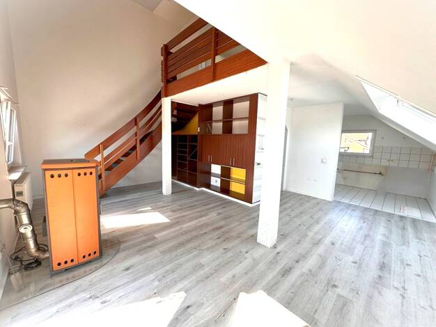 Wohnung zum Kauf 190.000 € 2 Zimmer 56,8 m² Dachgeschoss Roßwälden Ebersbach 73061