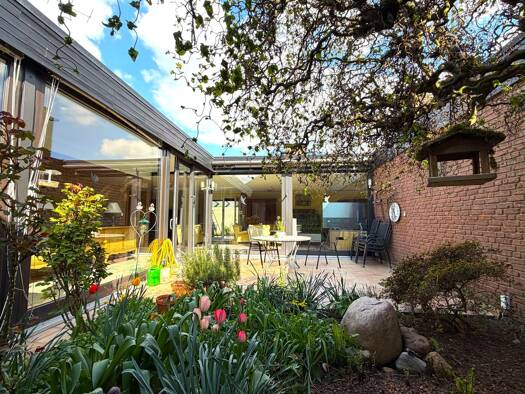Bungalow zum Kauf 790.000 € 9 Zimmer 328 m² 1.611 m² Grundstück Im Schwarzfeld 2 Linderte Ronnenberg 30952