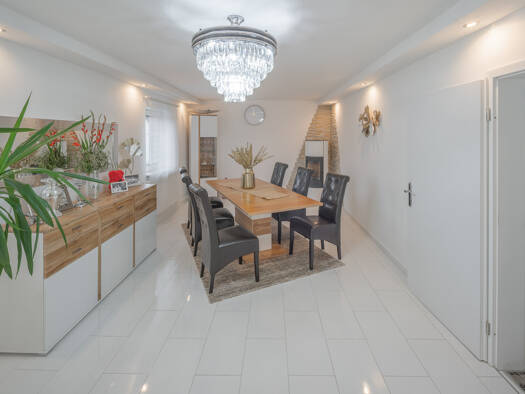 Einfamilienhaus zum Kauf 420.000 € 5 Zimmer 170 m² 306 m² Grundstück Fluorn Fluorn-Winzeln 78737