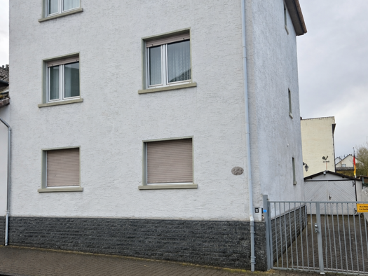 Mehrfamilienhaus zum Kauf provisionsfrei 999.999 € 9 Zimmer 205 m² 446 m² Grundstück Wikingerstraße 33 Bieber Offenbach 63069