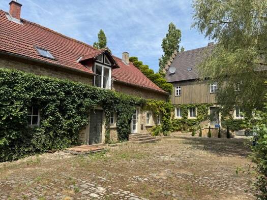Einfamilienhaus zur Miete 1.690 € 5 Zimmer 200 m² frei ab sofort Strehlhof Rimbach Volkach 97332