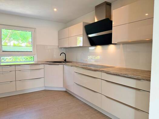 Bungalow zum Kauf 675.000 € 6,5 Zimmer 213,3 m² 524,4 m² Grundstück Rechberghausen 73098