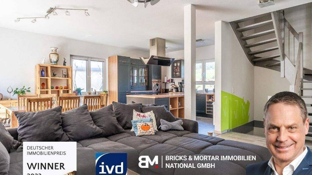 Einfamilienhaus zum Kauf 397.000 € 4 Zimmer 132 m² 600 m² Grundstück frei ab sofort Stadtgebiet Vöhrenbach 78147