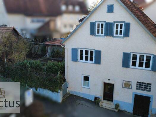 Einfamilienhaus zur Miete 1.800 € 5 Zimmer 180 m² 225 m² Grundstück frei ab sofort Bad Wimpfen 74206