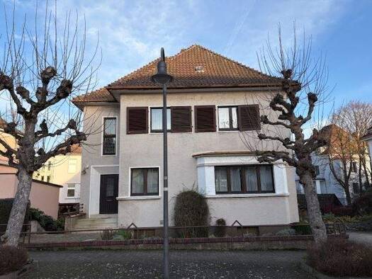 Haus zum Kauf 298.000 € 9 Zimmer 220 m² 462 m² Grundstück Brakel 33034