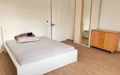 WG-Zimmer zur Miete Wohnen auf Zeit 640 € 25 m² frei ab 29.08.2025 Neckarstraße 0 Innenstadt - Ost Esslingen Zentrum 73728