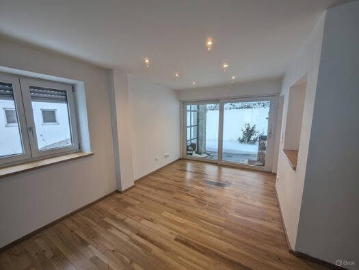 Einfamilienhaus zur Miete 1.450 € 5,5 Zimmer 117 m² 605 m² Grundstück frei ab 01.02.2026 Waldkirchen 94065