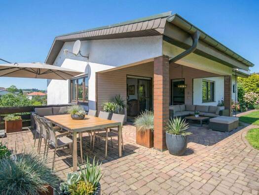 Einfamilienhaus zum Kauf provisionsfrei 590.000 € 5 Zimmer 201 m² 966 m² Grundstück frei ab sofort Rippenweier Weinheim 69469