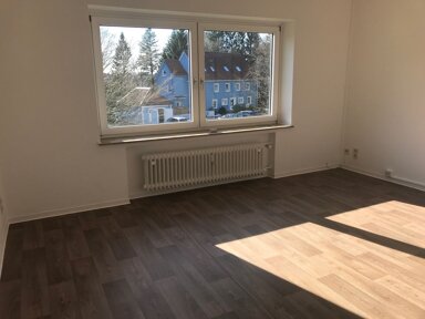 Wohnung zur Miete nur mit Wohnberechtigungsschein 495 € 4 Zimmer 87,6 m² 1. Geschoss frei ab sofort Tannenhöhe 31 Clausthal-Zellerfeld Clausthal-Zellerfeld 38678