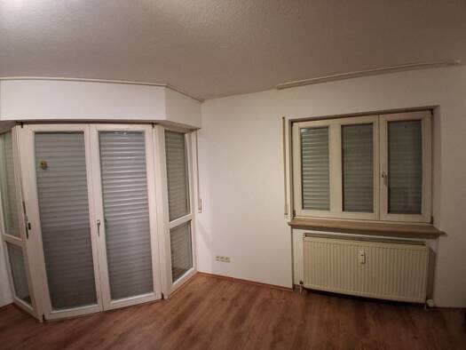 Studio zur Miete 400 € 1 Zimmer 33 m² Geschoss EG/3 frei ab 22.12.2025 Neureut Karlsruhe 76149