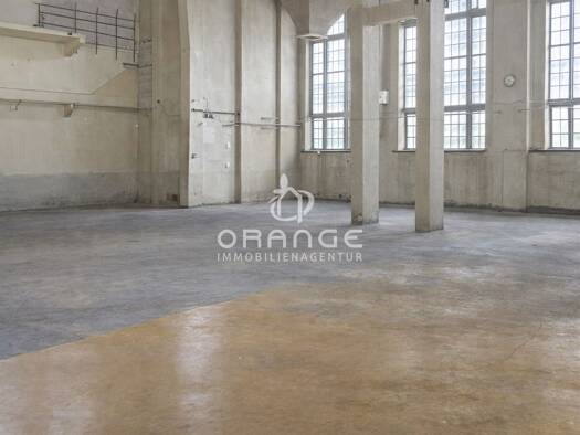 Produktionshalle zur Miete - Erstbezug 8 € 1.300 m² Lagerfläche Ostenviertel Regensburg 93055