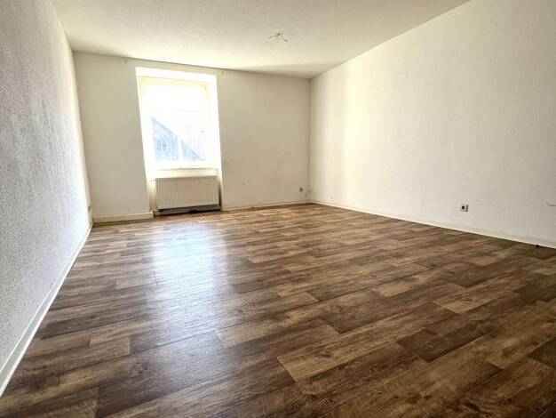 Wohnung zur Miete 500 € 4 Zimmer 85 m² 1. Geschoss frei ab sofort Karl-Marx-Platz 3 Neugersdorf Ebersbach-Neugersdorf 02727