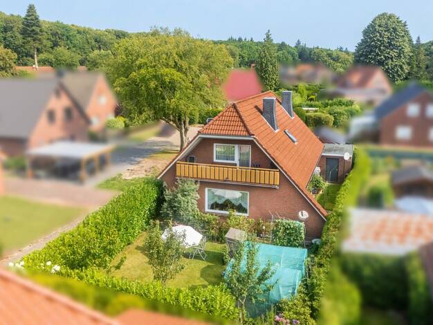 Einfamilienhaus zum Kauf 279.000 € 5 Zimmer 135 m² 394 m² Grundstück Berumbur 26524