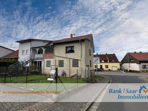 Reihenendhaus zum Kauf 129.000 € 6 Zimmer 170,8 m² 216 m² Grundstück frei ab sofort Hüttigweiler Illingen 66557