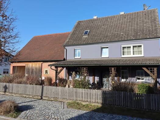 Einfamilienhaus zum Kauf 235.000 € 6 Zimmer 131 m² 517 m² Grundstück Oberdachstetten Oberdachstetten 91617