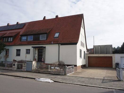 Mehrfamilienhaus zum Kauf 699.000 € 6 Zimmer 160 m² 655 m² Grundstück Falkenheim Nürnberg 90469