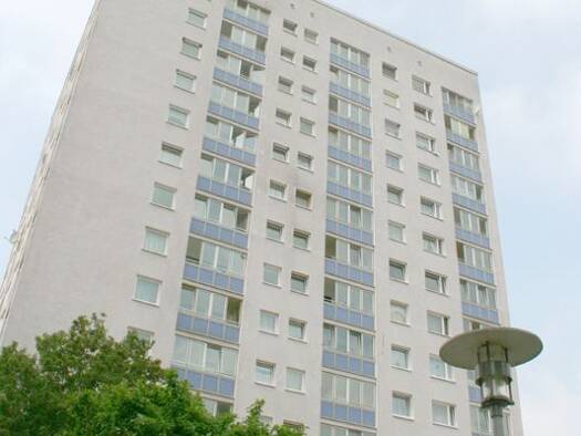 Wohnung zur Miete nur mit Wohnberechtigungsschein 228 € 1 Zimmer 33,9 m² 10. Geschoss frei ab 01.10.2026 Korachstraße 9 Lohbrügge Hamburg 21031