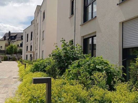 Wohnung zur Miete 1.450 € 4 Zimmer 105 m² Geschoss 1/2 frei ab 01.11.2026 Zweigstraße Roth Roth 91154