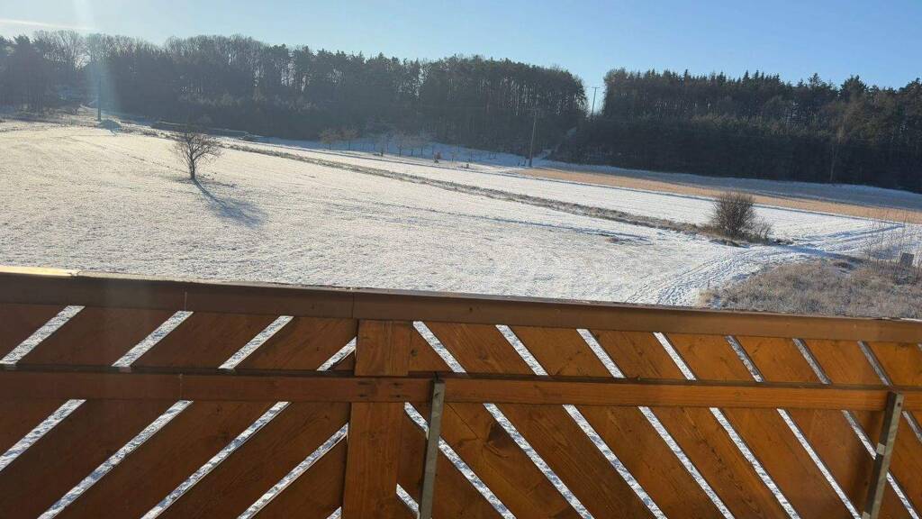 Wohnung zur Miete 600 € 3,5 Zimmer 90 m² 2. Geschoss frei ab sofort Zeckern Hemhofen 91334