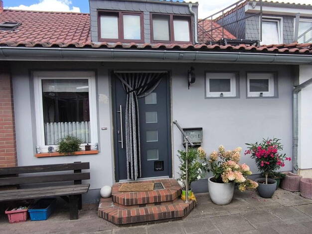 Reihenmittelhaus zum Kauf provisionsfrei 172.000 € 3 Zimmer 73 m² 189 m² Grundstück Bremen 28239