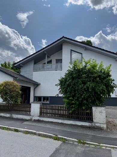 Haus zum Kauf 449.000 € 8 Zimmer 219 m² 945 m² Grundstück Altenmarkt Osterhofen 94486