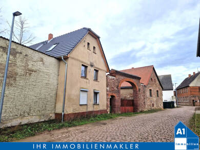 Einfamilienhaus zum Kauf 160.000 € 5 Zimmer 150 m² 769 m² Grundstück Nauendorf Wettin-Löbejün OT Nauendorf 09193