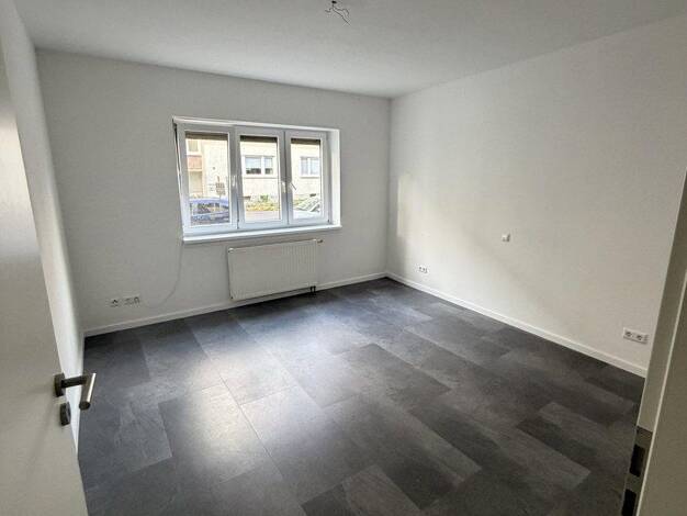 Wohnung zur Miete 763 € 4 Zimmer 69,4 m² EG Kirchstraße 46 Neustadt-Stadt Neustadt an der Weinstraße 67433