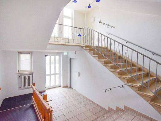 Bürogebäude zum Kauf als Kapitalanlage geeignet 1.750.000 € 1.900 m² 3.285 m² Grundstück Neuenhäusen Celle 29221