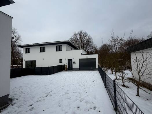 Einfamilienhaus zur Miete 2.500 € 6 Zimmer 153 m² 400 m² Grundstück frei ab sofort Ihringshausen Fuldatal 34233